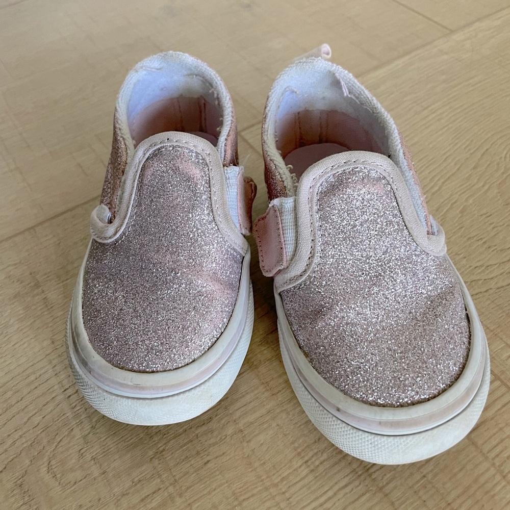 Vans slip on kids size 7